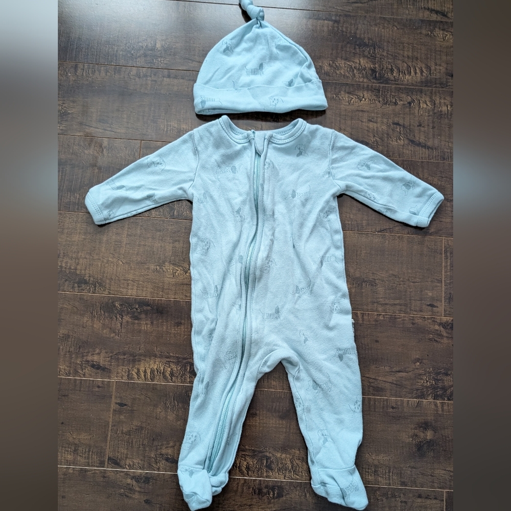 3/$30 Sleeper with matching hat